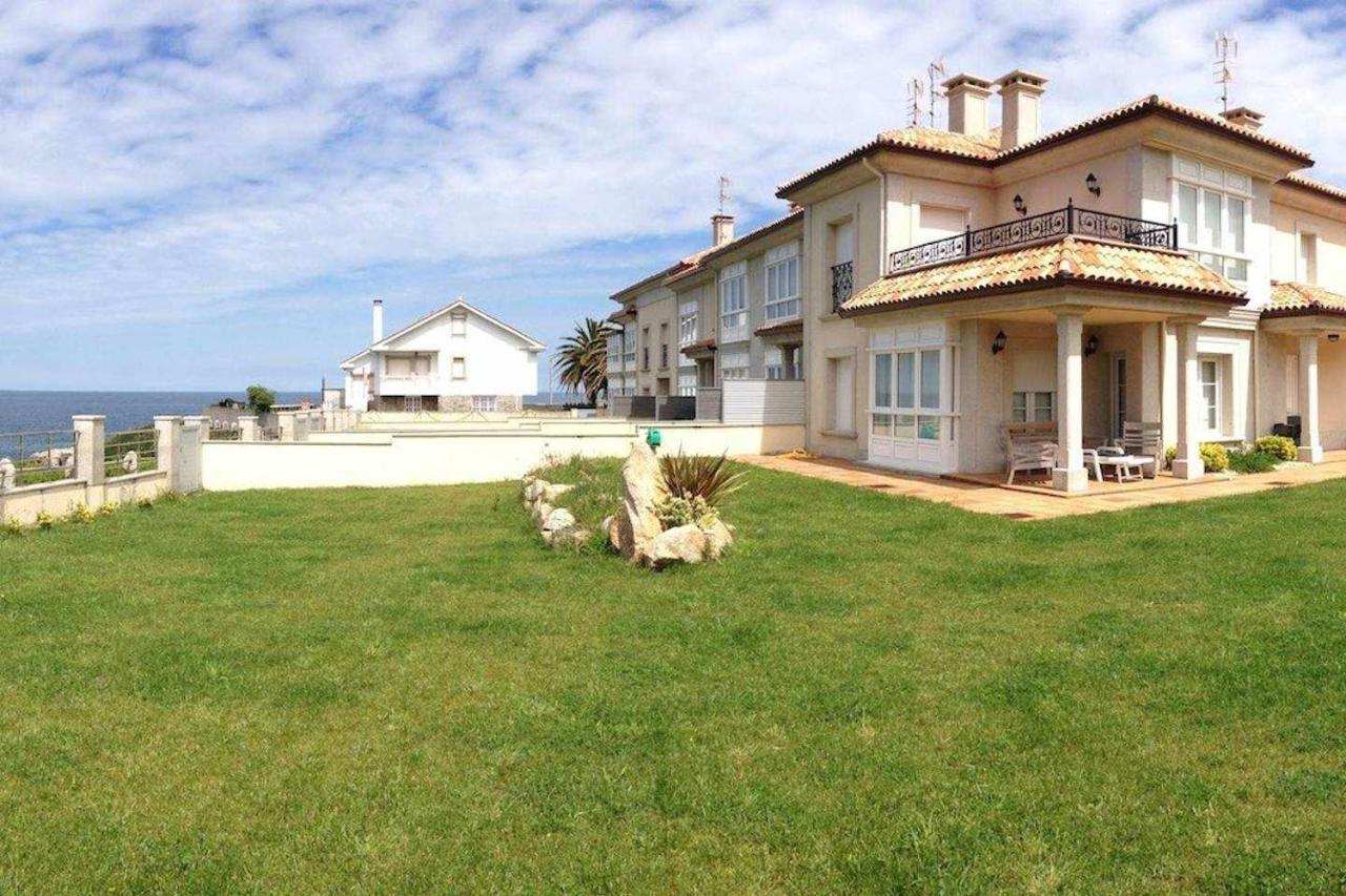 Chalet Pareado Con Jardin En 1ª Linea De Mar Villa Burela Kültér fotó