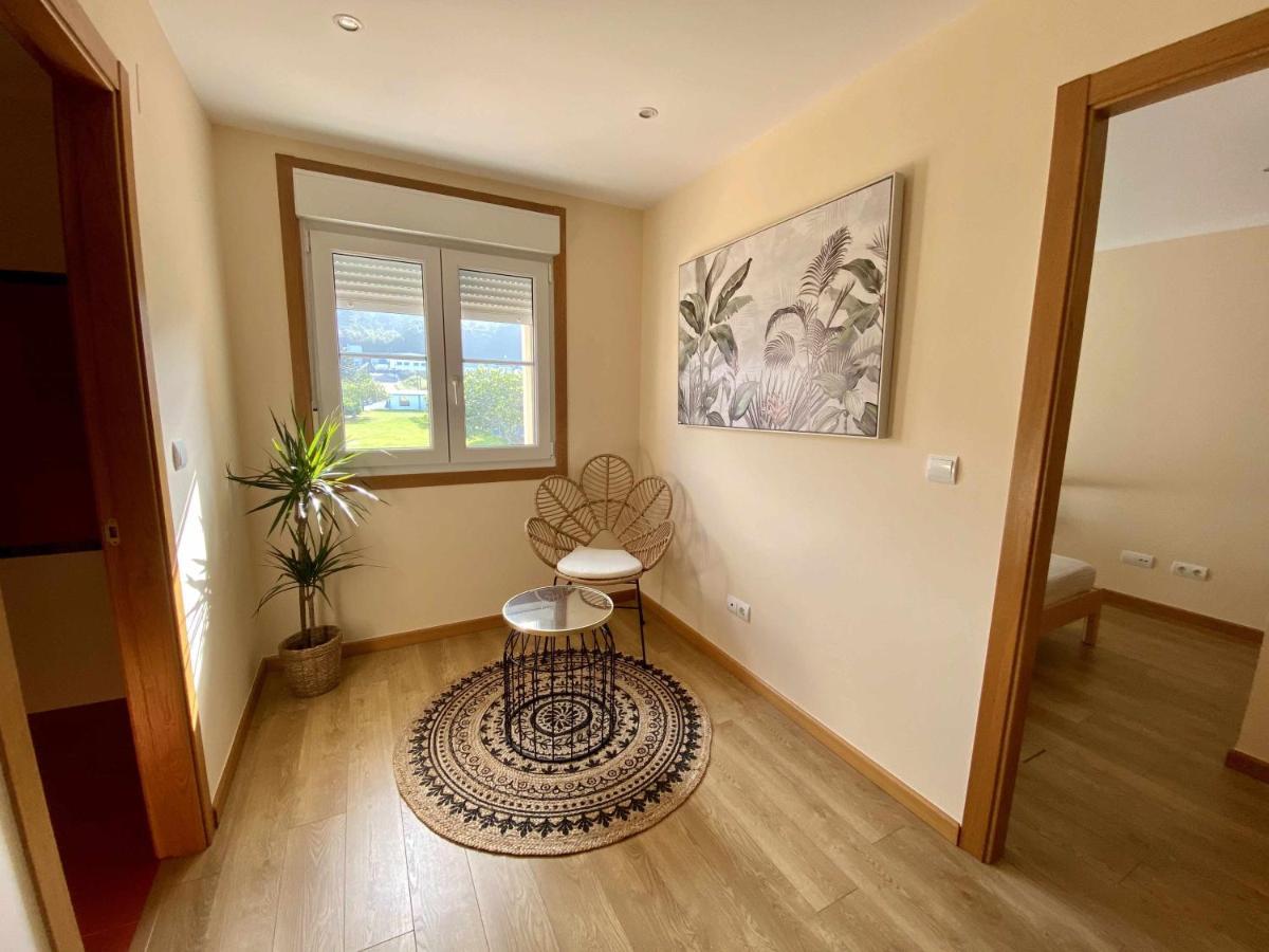 Chalet Pareado Con Jardin En 1ª Linea De Mar Villa Burela Kültér fotó